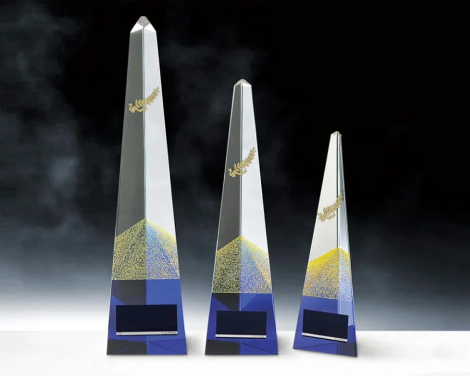 金色ラメトロフィー:KT-2006